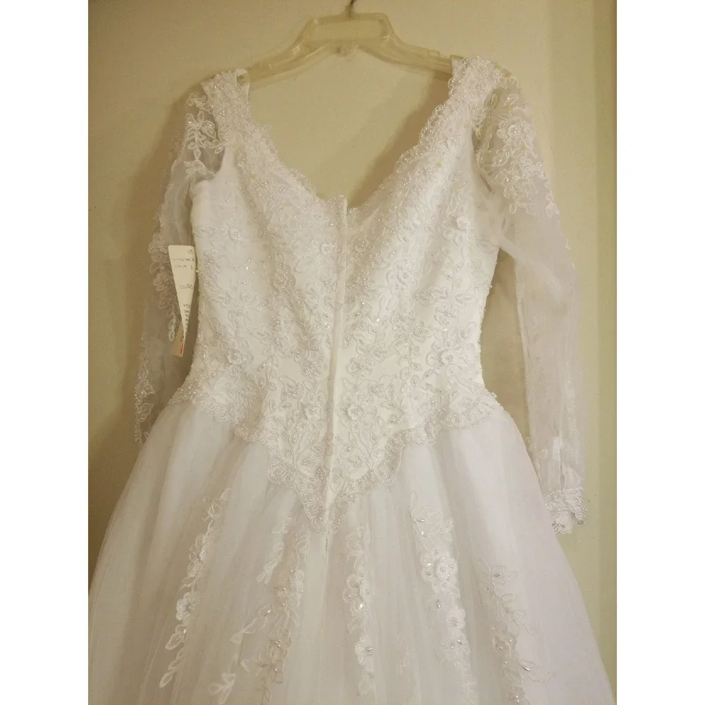 Dress - Picture 10 of 12